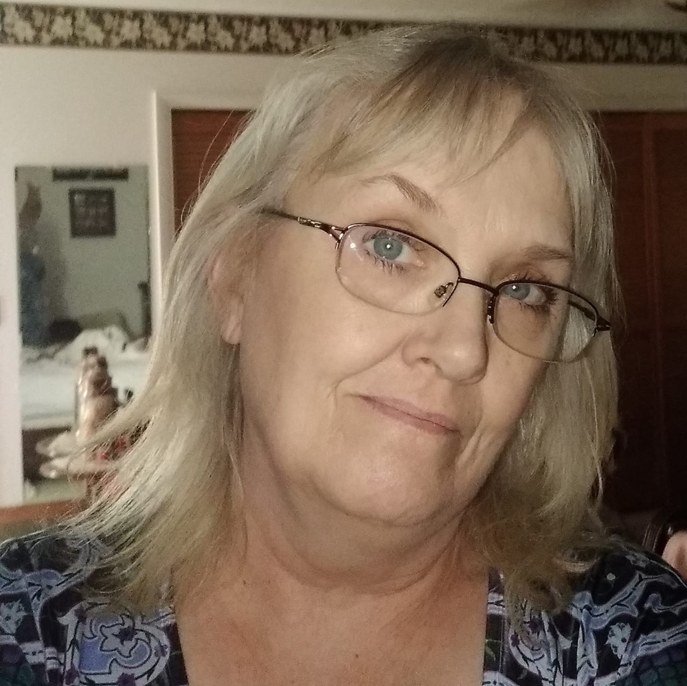 Meet your Posher, Catherine